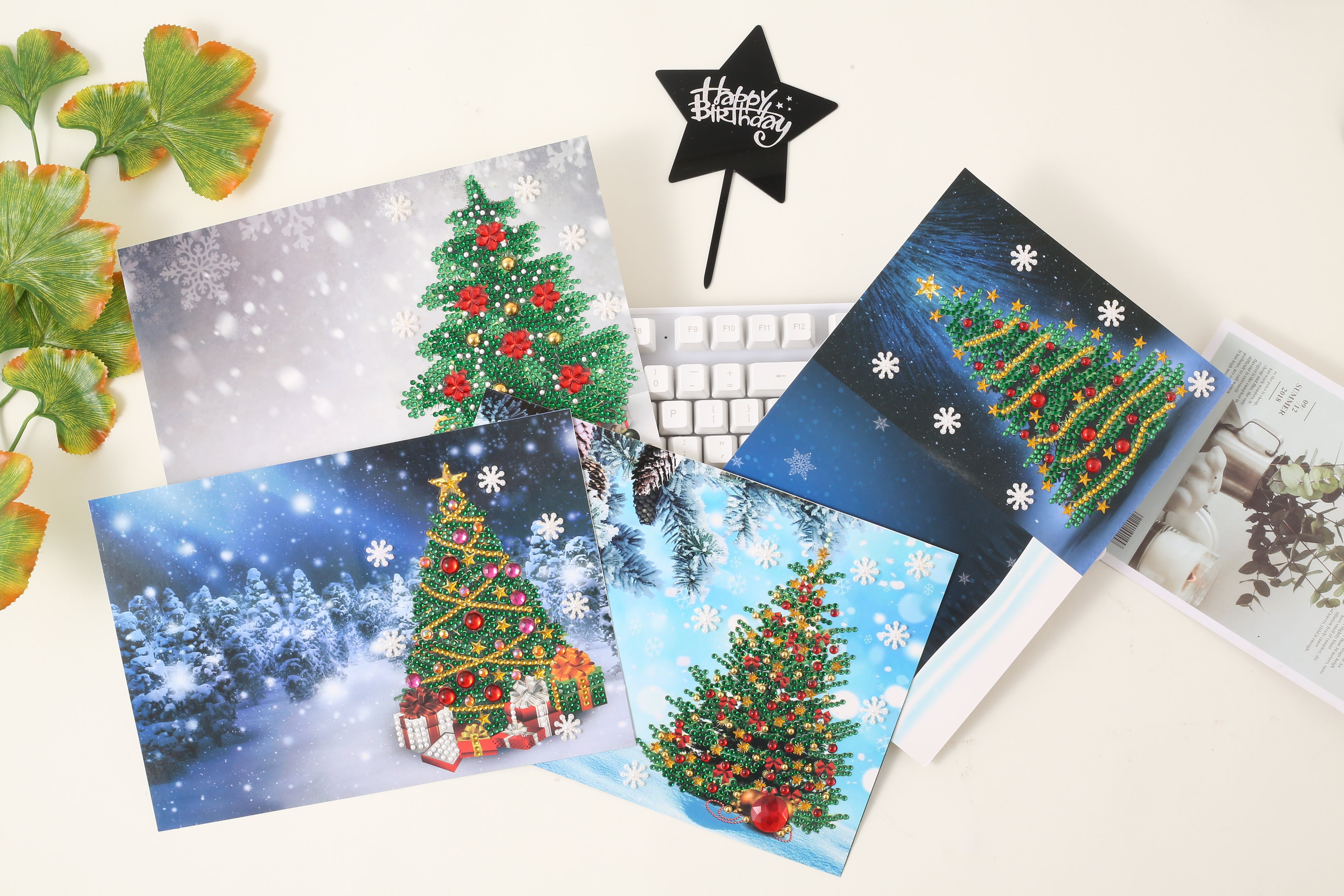 Groupe de 4 cartes de voeux de Noël en perles